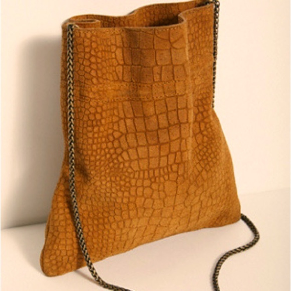FREE PEOPLE BRAND NEW CROSSBODY CAMEL BOHO 👜 PURSE!